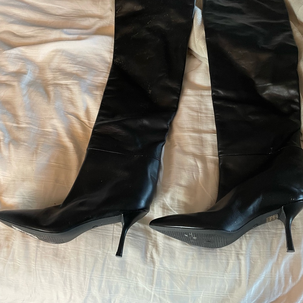 Brand new Stuart Weitzman tall wide legged boots over the knees black